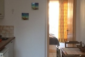 Oleander Apartments