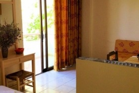 Oleander Apartments