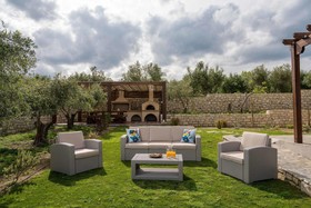 Olive Garden Villas