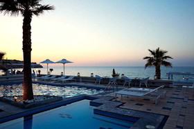 Petradi Beach Lounge Hotel