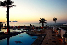 Petradi Beach Lounge Hotel