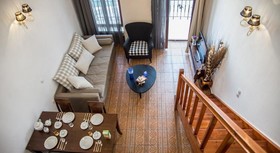 Porto Enetiko Suites