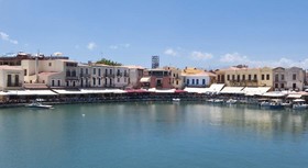 Porto Enetiko Suites