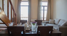 Porto Enetiko Suites
