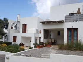 Splendid Holiday Home