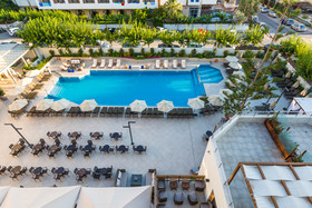 Theartemis Palace