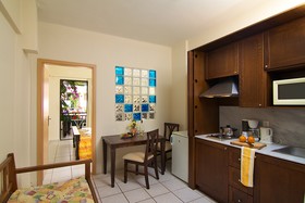 Trefon Hotel Apartments & Family Suites