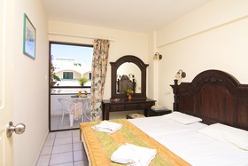 Trefon Hotel Apartments & Family Suites