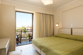 Trefon Hotel Apartments & Family Suites