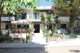 Trefon Hotel Apartments & Family Suites