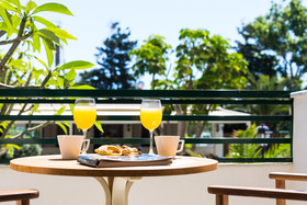 Trefon Hotel Apartments & Family Suites