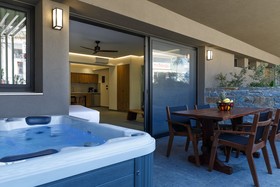 Utopia Luxury Suites