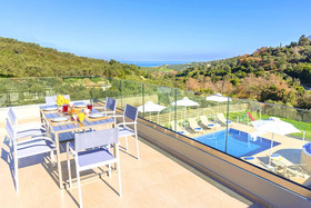 Villa Etesian