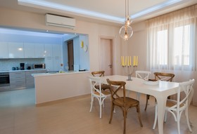 Villa Harmony-Crete Residences