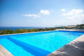 Villa Infinity