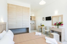 Yiannis Apartments