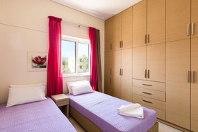 Yiannis Apartments