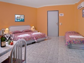 Alkion Plaza Park Village