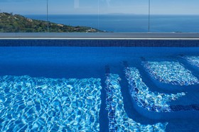 Villa Omikron