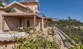 Villa Omikron
