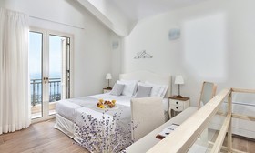 Villa Omikron