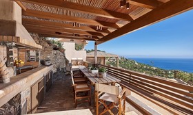 Villa Omikron
