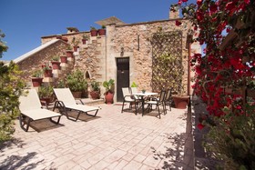 Samonas Traditional Villas