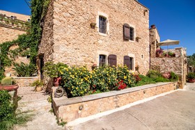 Samonas Traditional Villas