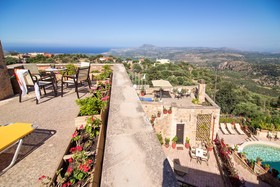 Samonas Traditional Villas