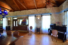 Viglatoras Traditional Apartments