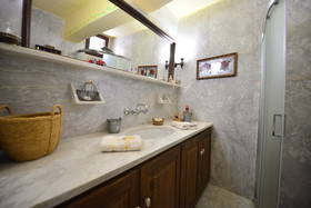 Viglatoras Traditional Apartments