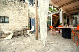 Pervola Hotel