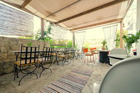 Pervola Hotel