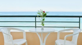 Dedalos Beach Hotel