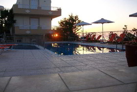 Sunrise Hotel Studios Apartments