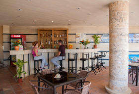 Sunrise Hotel Studios Apartments