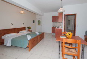 Sunrise Hotel Studios Apartments