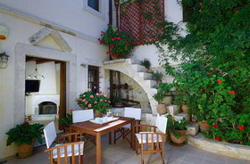 Agrielia Villa