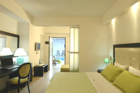Angela Suites Boutique Hotel