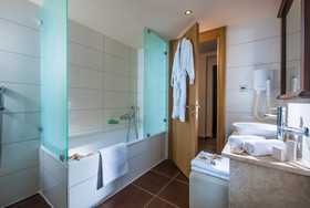 Koutrakis Suites By Estia