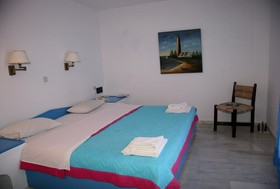 Maria Hotel & Maria’s Family Hotel