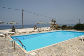 Maria Hotel & Maria’s Family Hotel