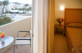 Itanos Hotel