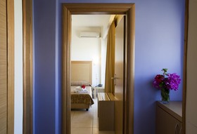 Itanos Hotel