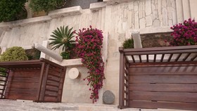 Lithos Houses