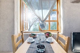 Mesodokia Homes
