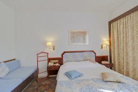 Creta Royal