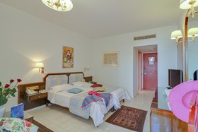 Creta Royal