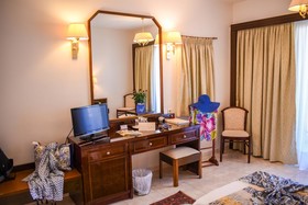 Creta Royal