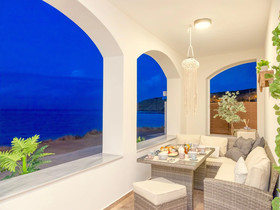 Villa Sky